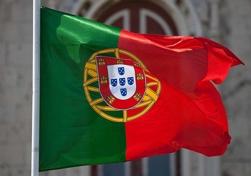 гражданство португалии
