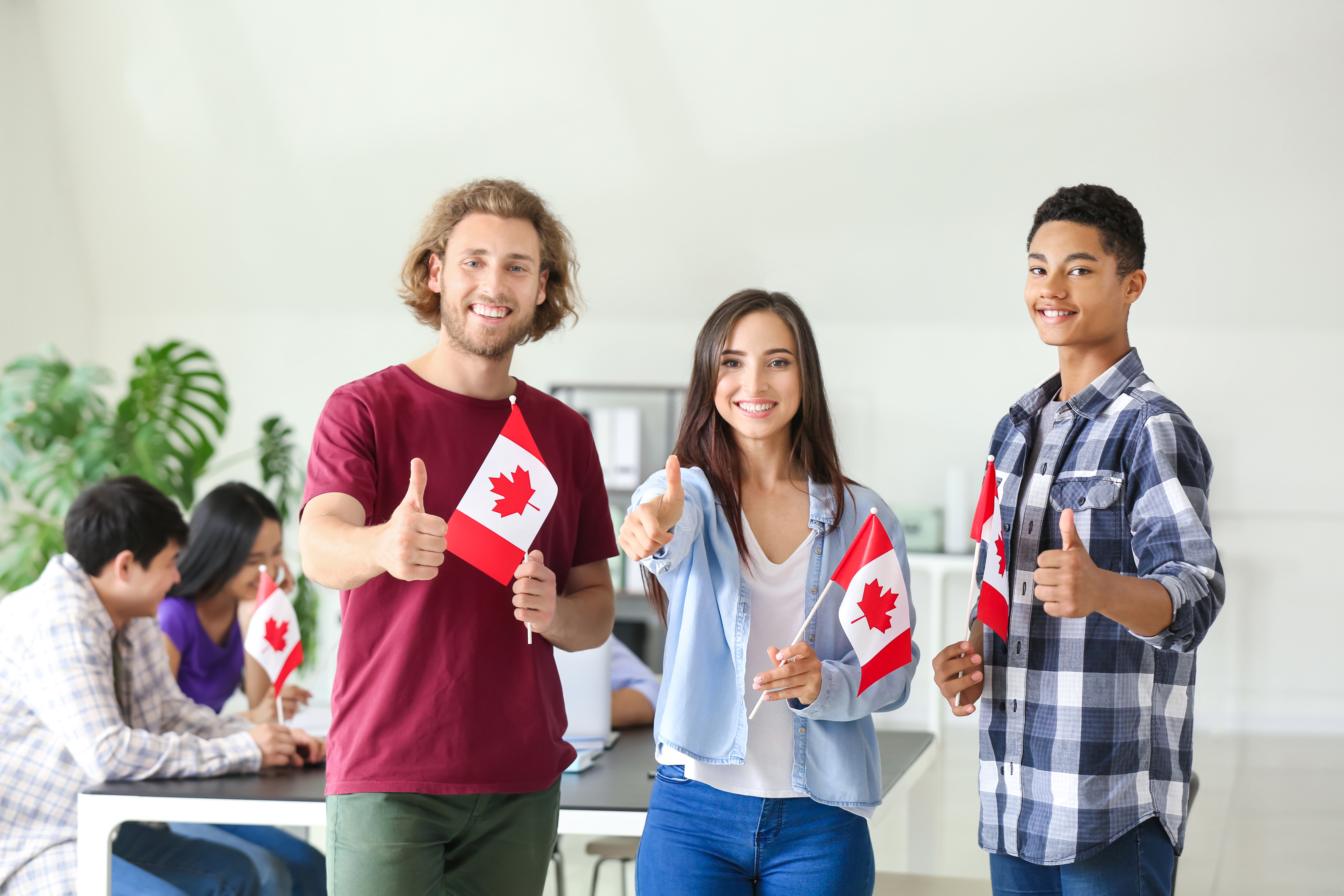 Студенты, которые могут получить визу для обучения в Канаде