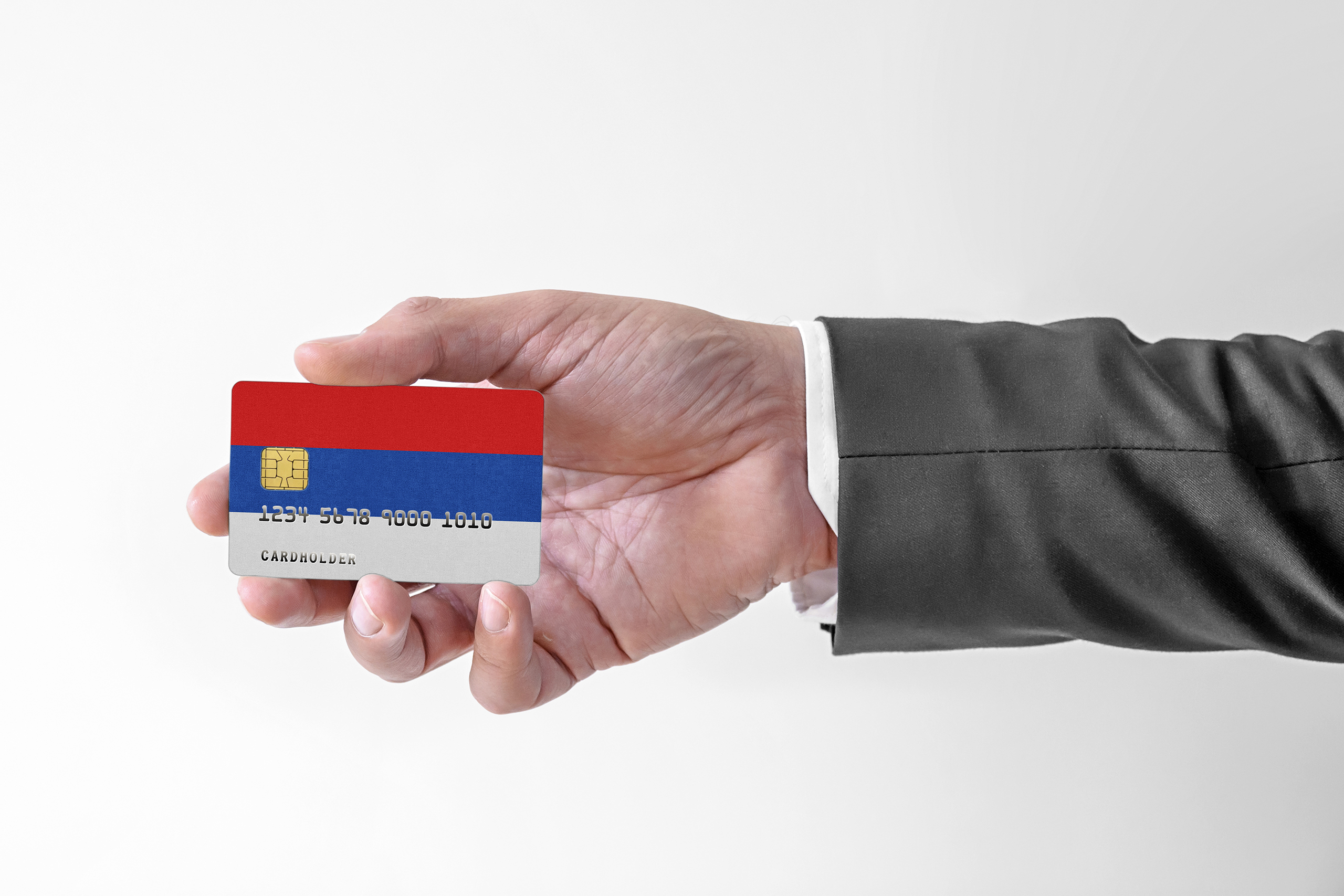 Открытие счета и получение карты в банке Сербии